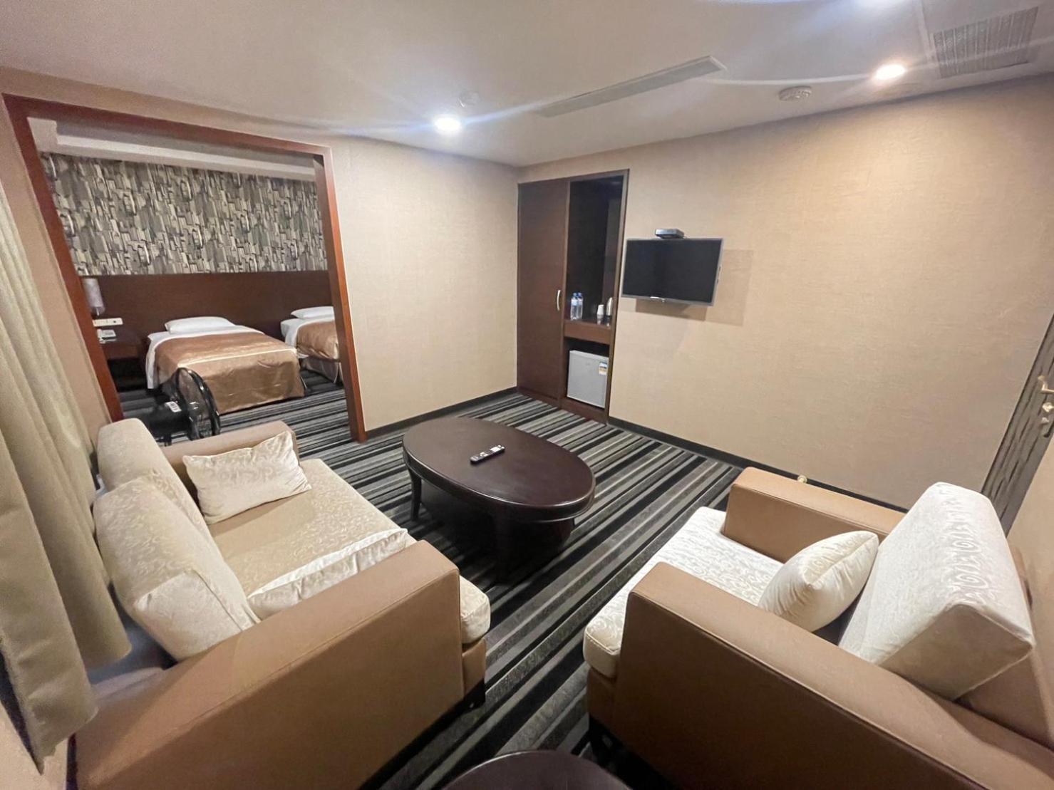 Metropolis Hotel Taoyuan Zewnętrze zdjęcie